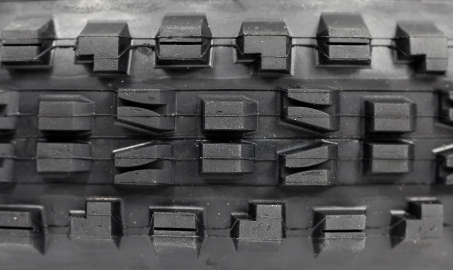 Copertone Maxxis Minion DHF Wide Trail - EXO Protection - Dual 62a/60a - Tubeless Ready - Image 4