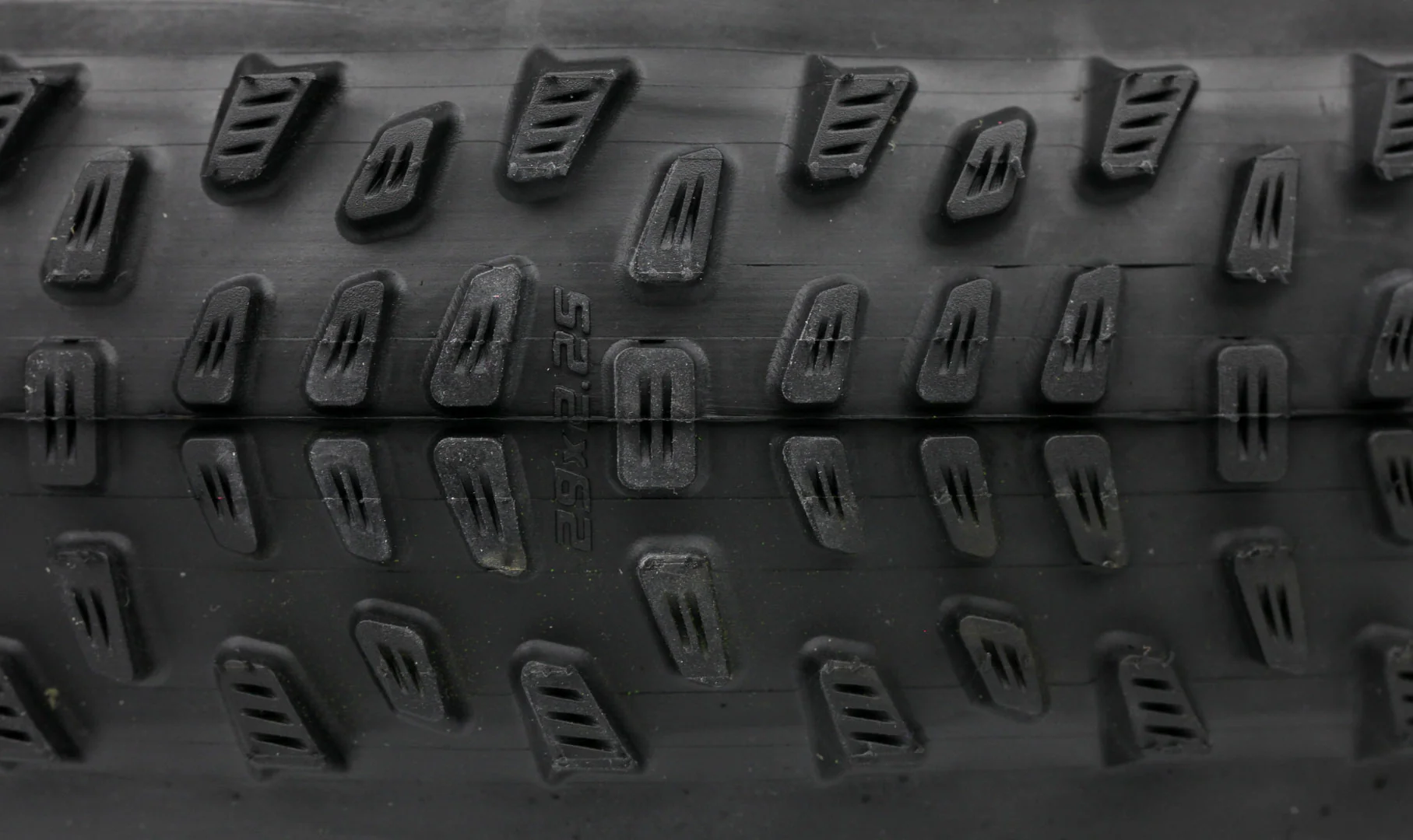 Copertone Schwalbe Racing Ralph - Addix - Twinskin - Tubeless Easy - Image 4